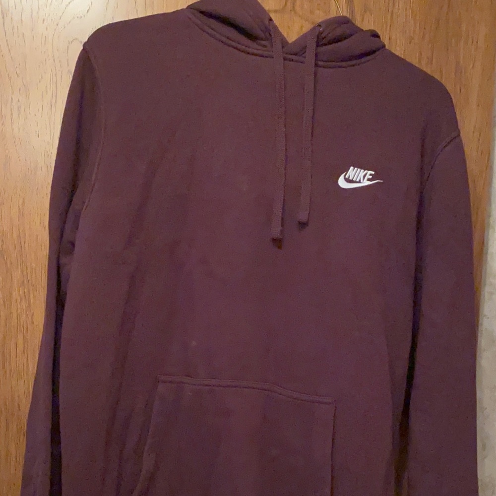 Maroon Nike hoodie